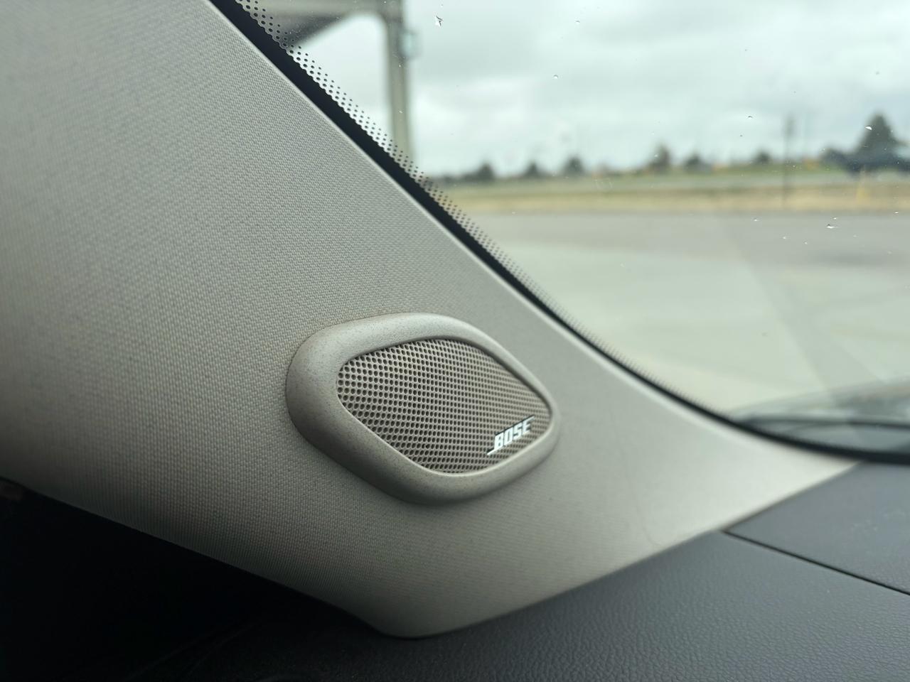 Chevrolet Tahoe 4WD 4dr 1500 LT 2013