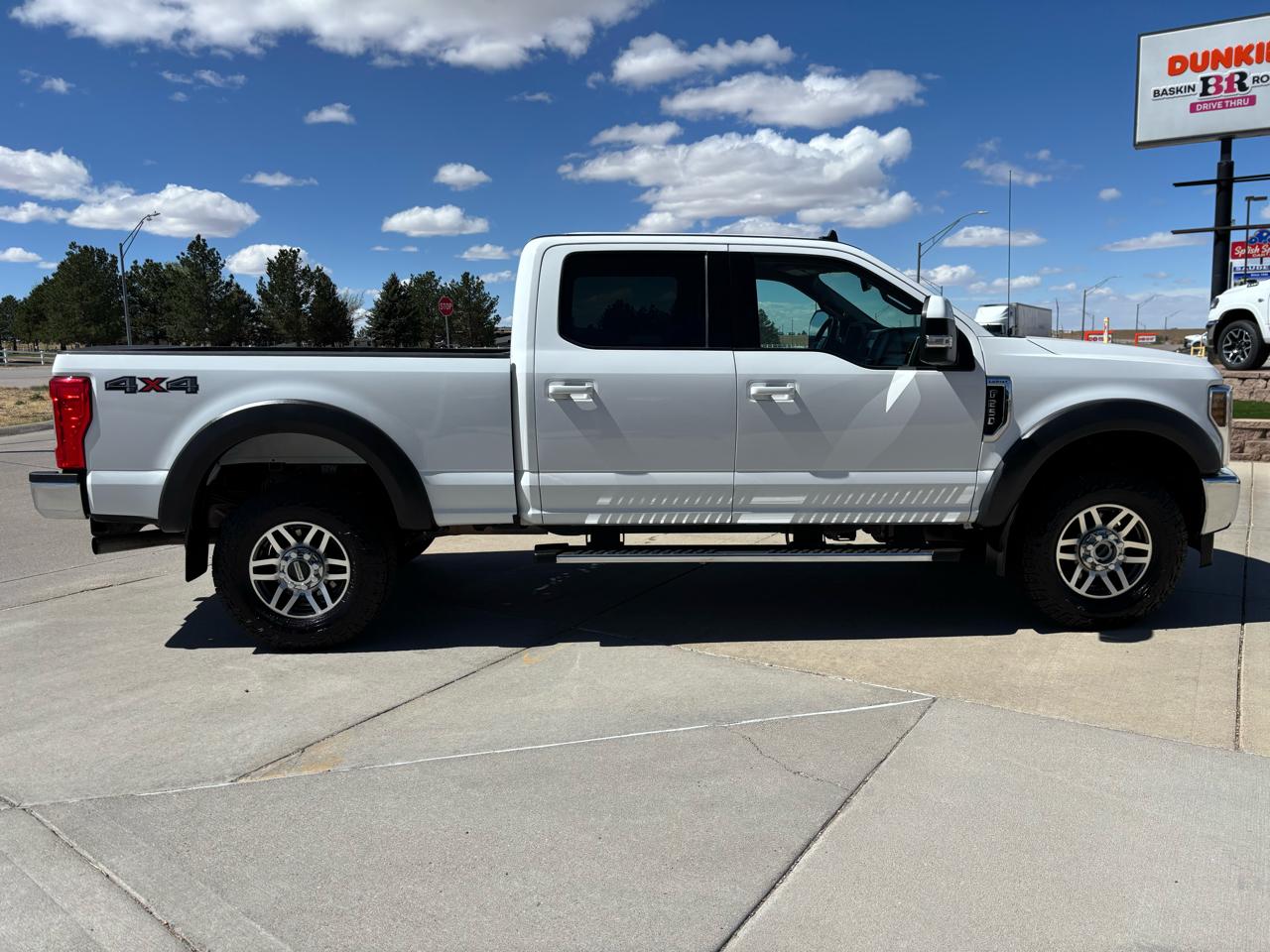 Ford Super Duty F-250 SRW Lariat 4WD Crew Cab 6.75' Box 2019
