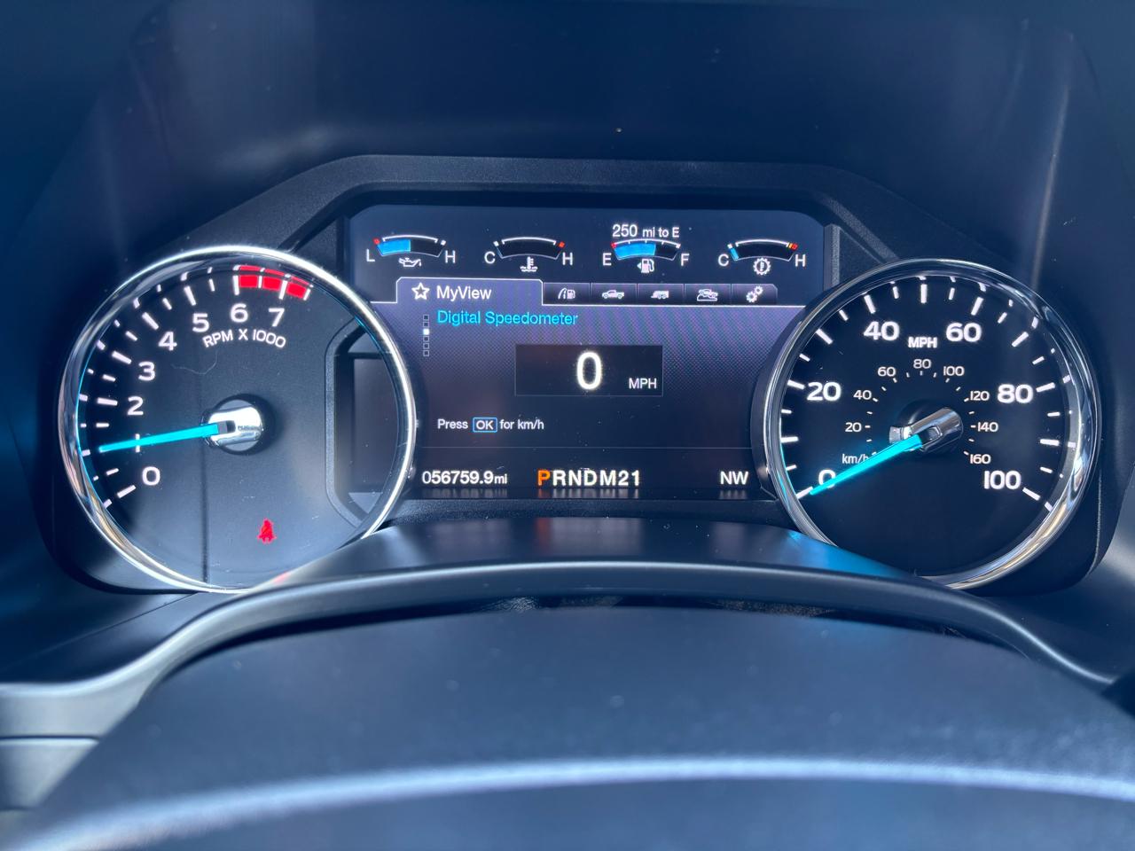 Ford Super Duty F-250 SRW Lariat 4WD Crew Cab 6.75' Box 2019