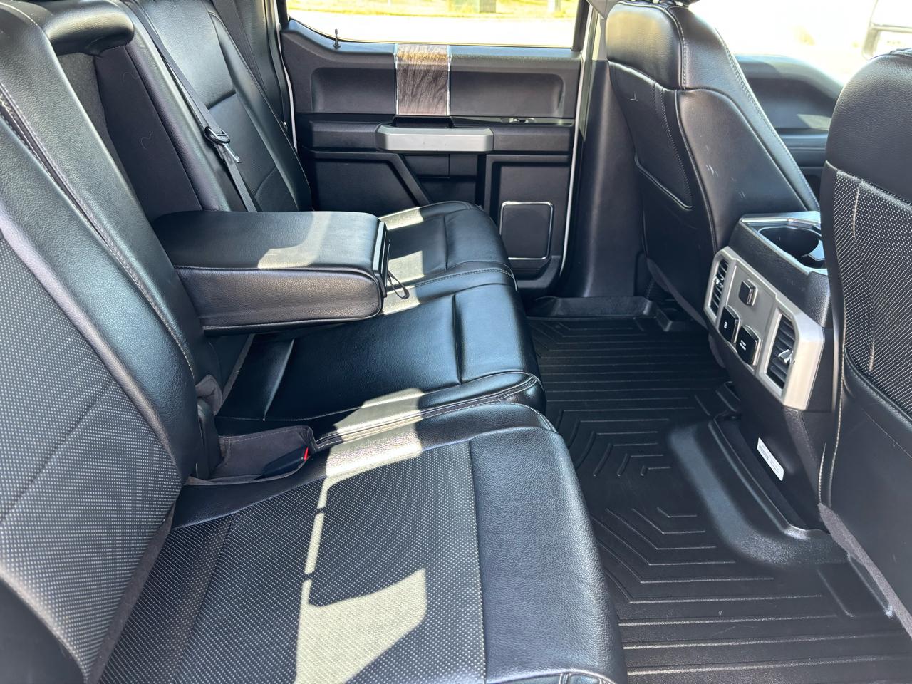 Ford Super Duty F-250 SRW Lariat 4WD Crew Cab 6.75' Box 2019