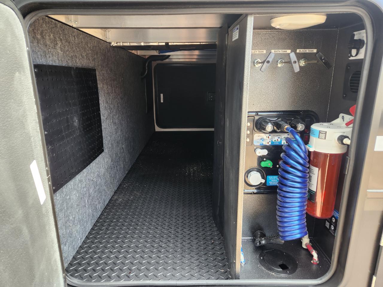 Forest River Cedar Creek  2026