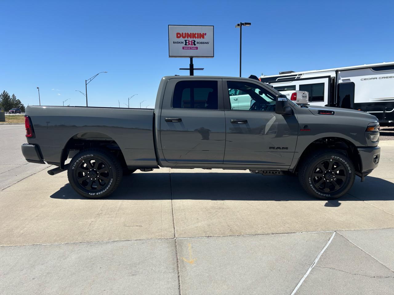 RAM 2500 Big Horn 4x4 Crew Cab 6'4" Box 2026