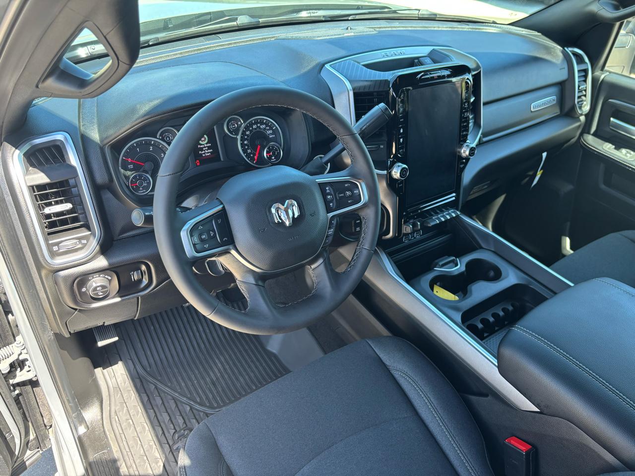 RAM 2500 Big Horn 4x4 Crew Cab 6'4" Box 2026