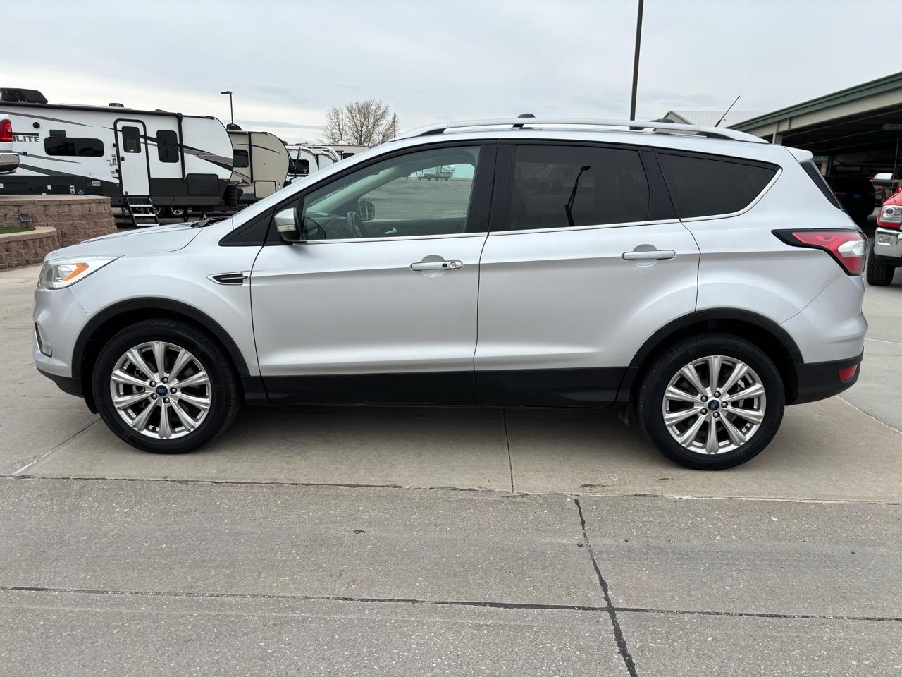 Ford Escape Titanium 4WD 2018