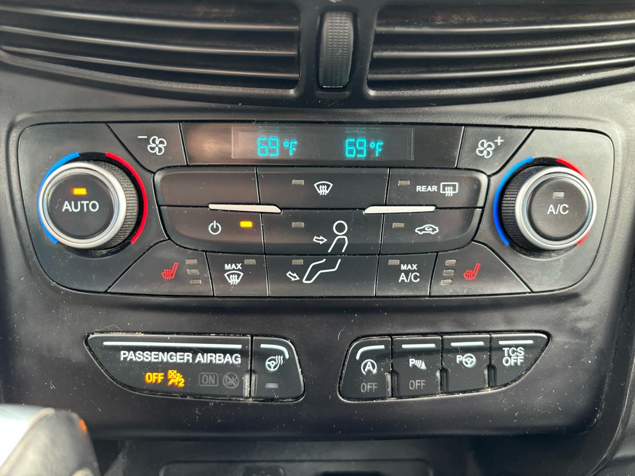 Ford Escape Titanium 4WD 2018