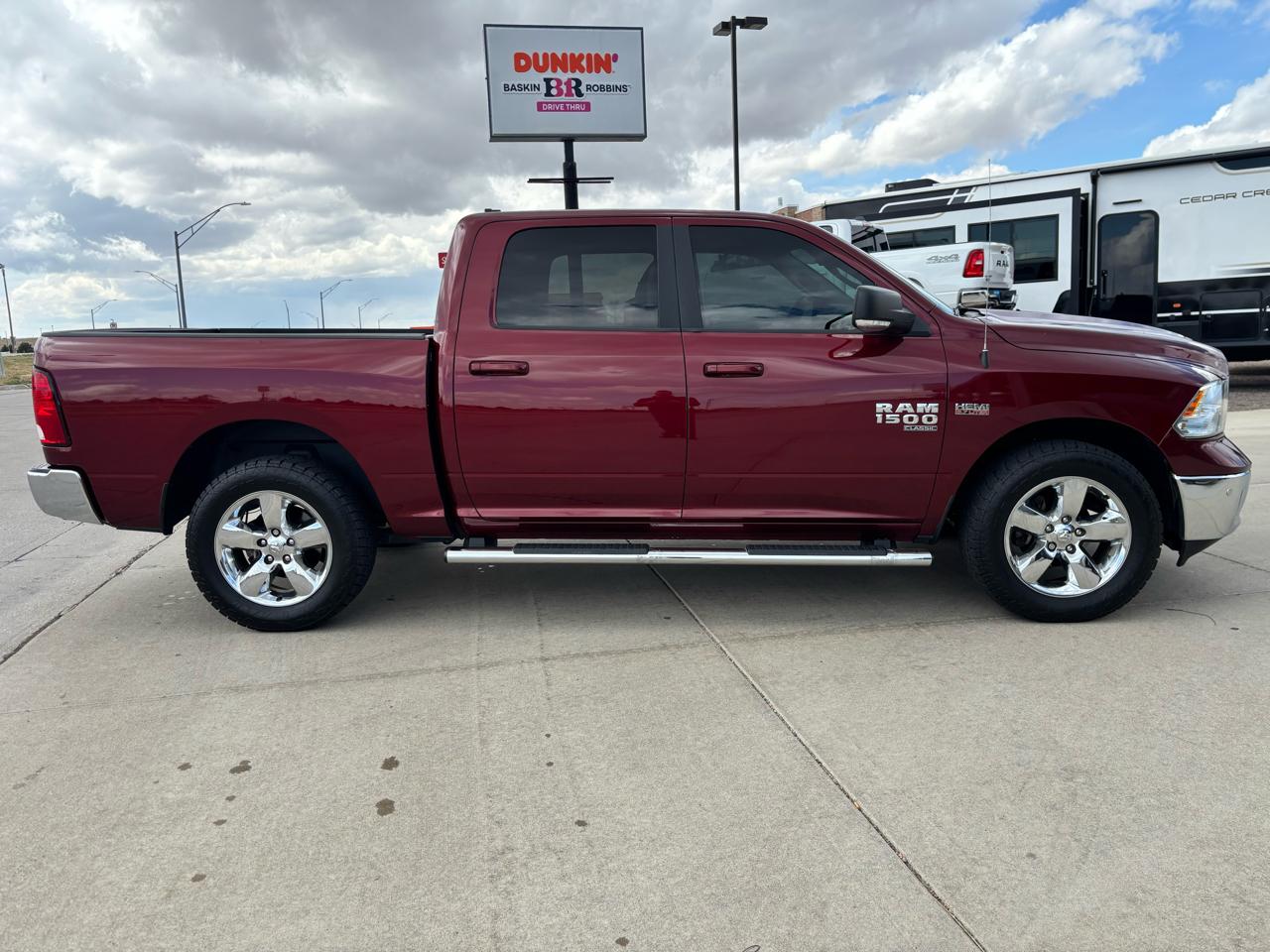 RAM 1500 Classic Big Horn 4x4 Crew Cab 5'7" Box 2019