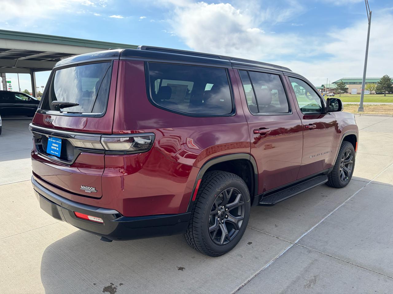 Jeep Grand Wagoneer Upland 4x4 2026