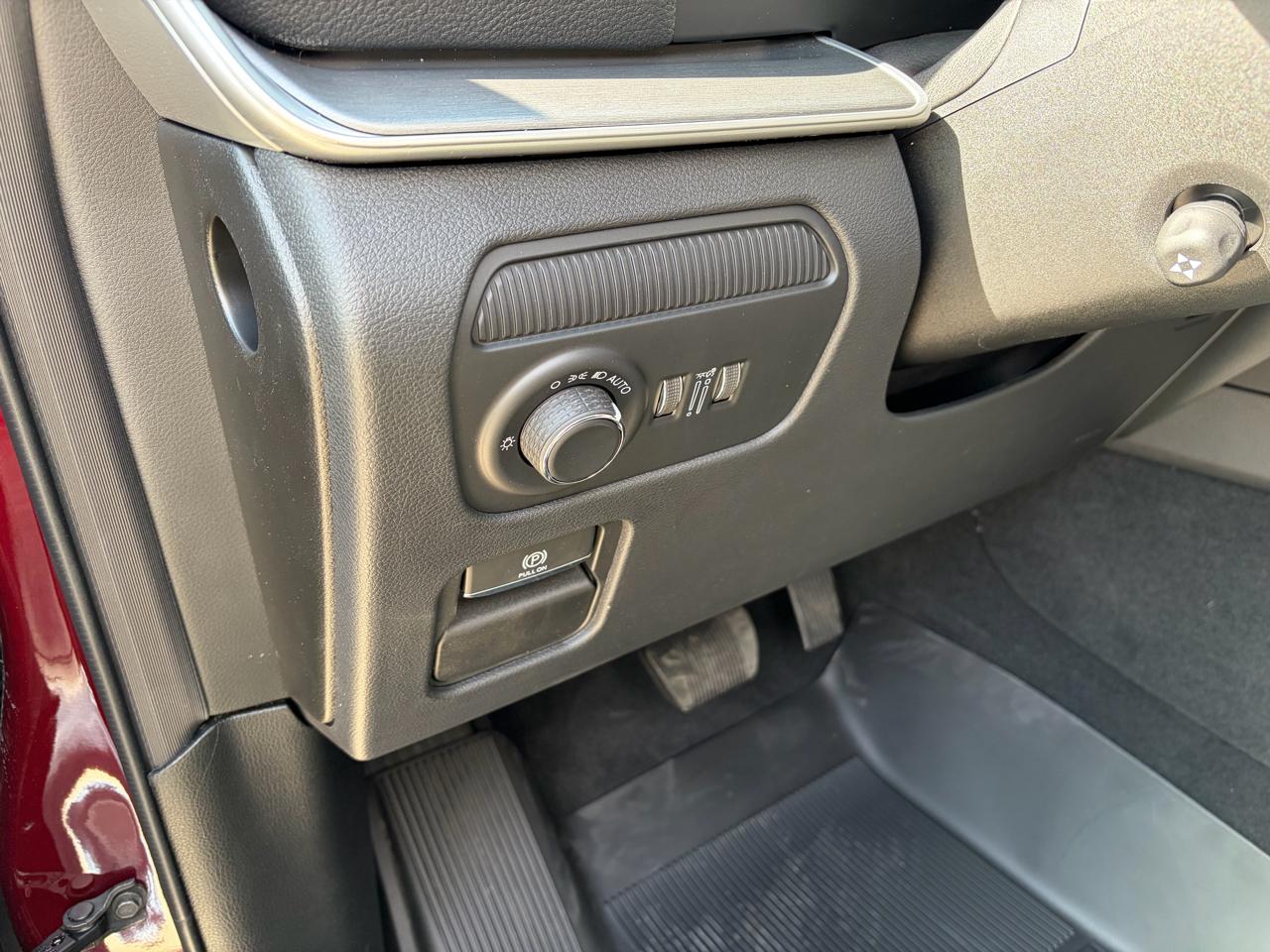 Jeep Grand Wagoneer Upland 4x4 2026