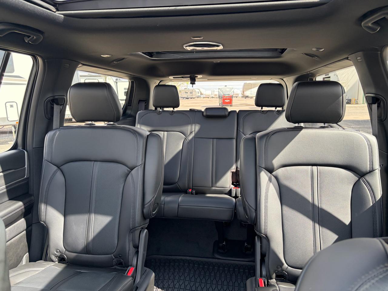 Jeep Grand Wagoneer Upland 4x4 2026
