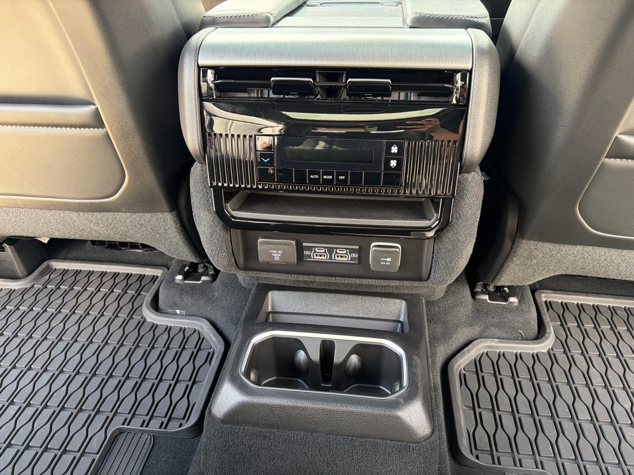 Jeep Grand Wagoneer Upland 4x4 2026