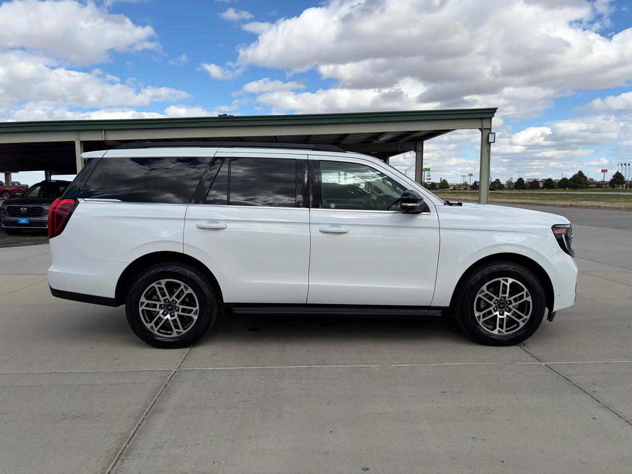 Ford Expedition Active 4x4 2025
