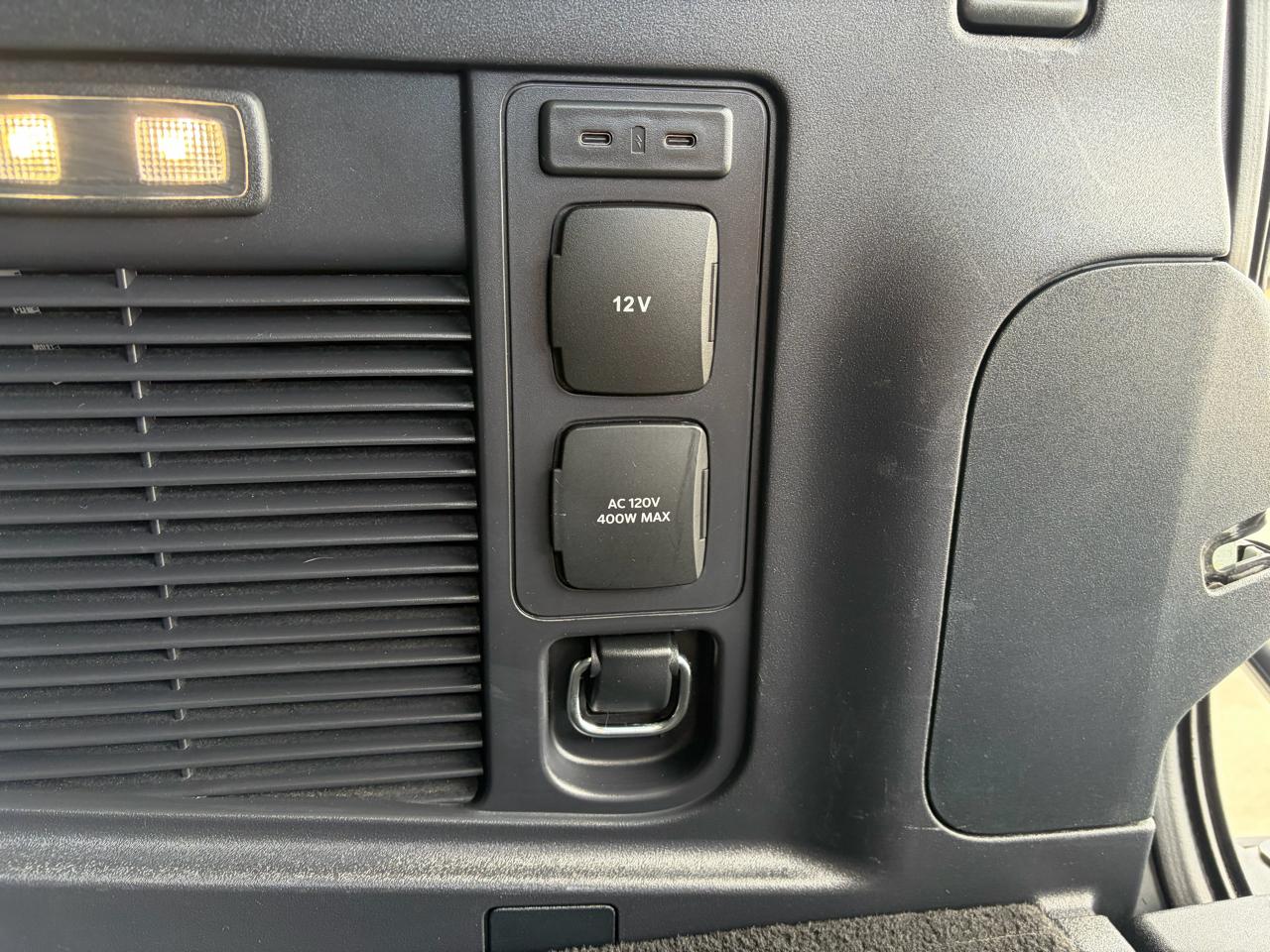 Ford Expedition Active 4x4 2025