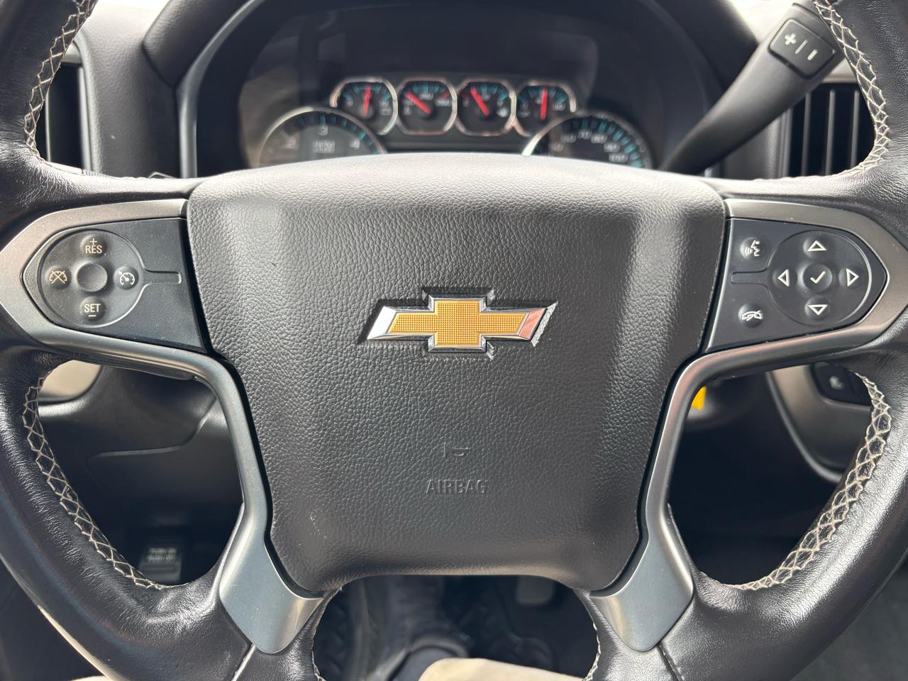 Chevrolet Silverado 1500 4WD Crew Cab 143.5" LT w/1LT 2018