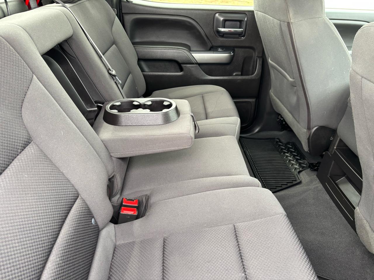 Chevrolet Silverado 1500 4WD Crew Cab 143.5" LT w/1LT 2018