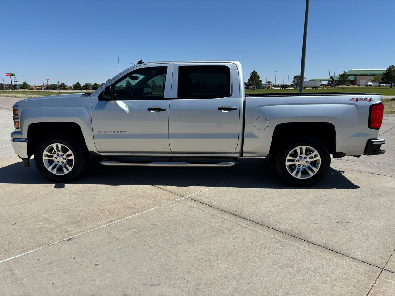 Chevrolet Silverado 1500 4WD Crew Cab 143.5" LT w/1LT 2014