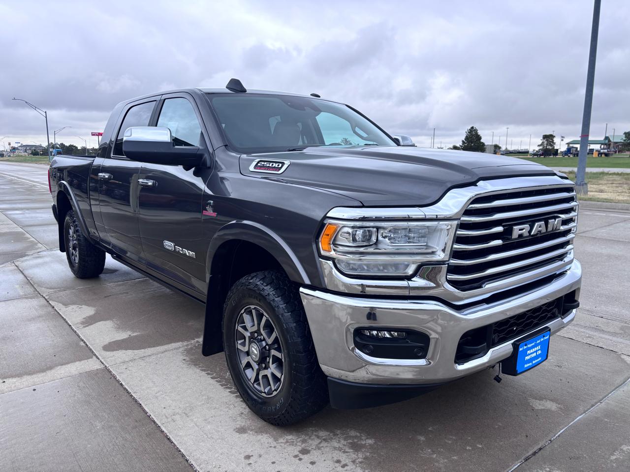 RAM 2500 Longhorn 4x4 Mega Cab 6'4" Box 2022