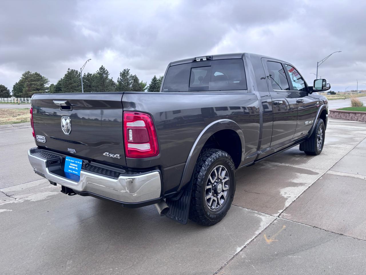 RAM 2500 Longhorn 4x4 Mega Cab 6'4" Box 2022