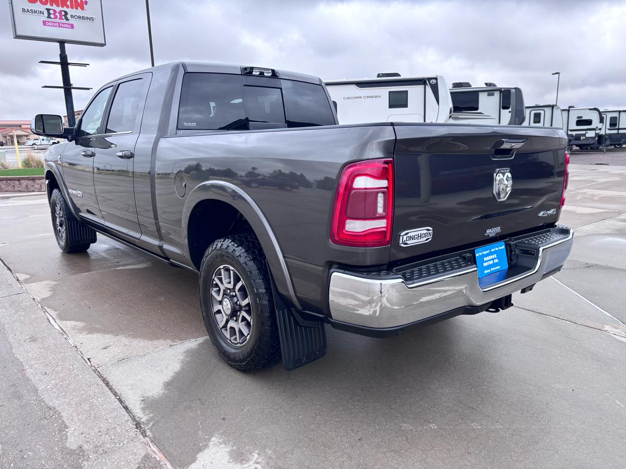 RAM 2500 Longhorn 4x4 Mega Cab 6'4" Box 2022