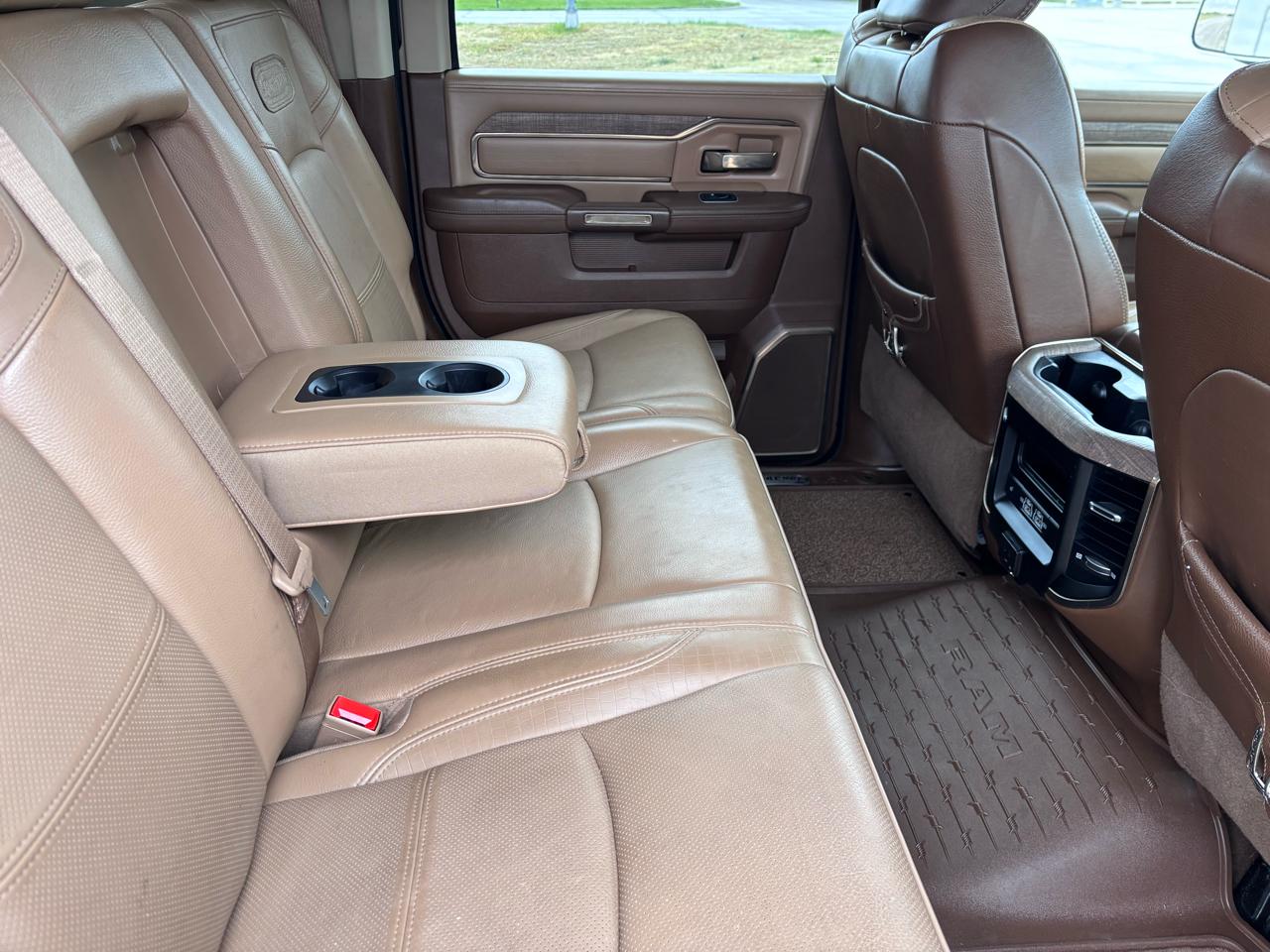 RAM 2500 Longhorn 4x4 Mega Cab 6'4" Box 2022
