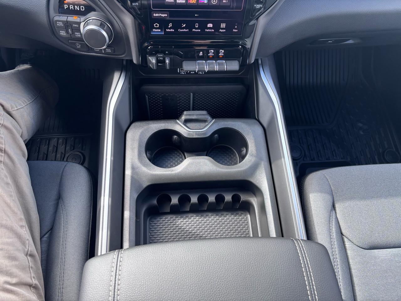 RAM 1500 Big Horn 4x4 Crew Cab 5'7" Box 2026