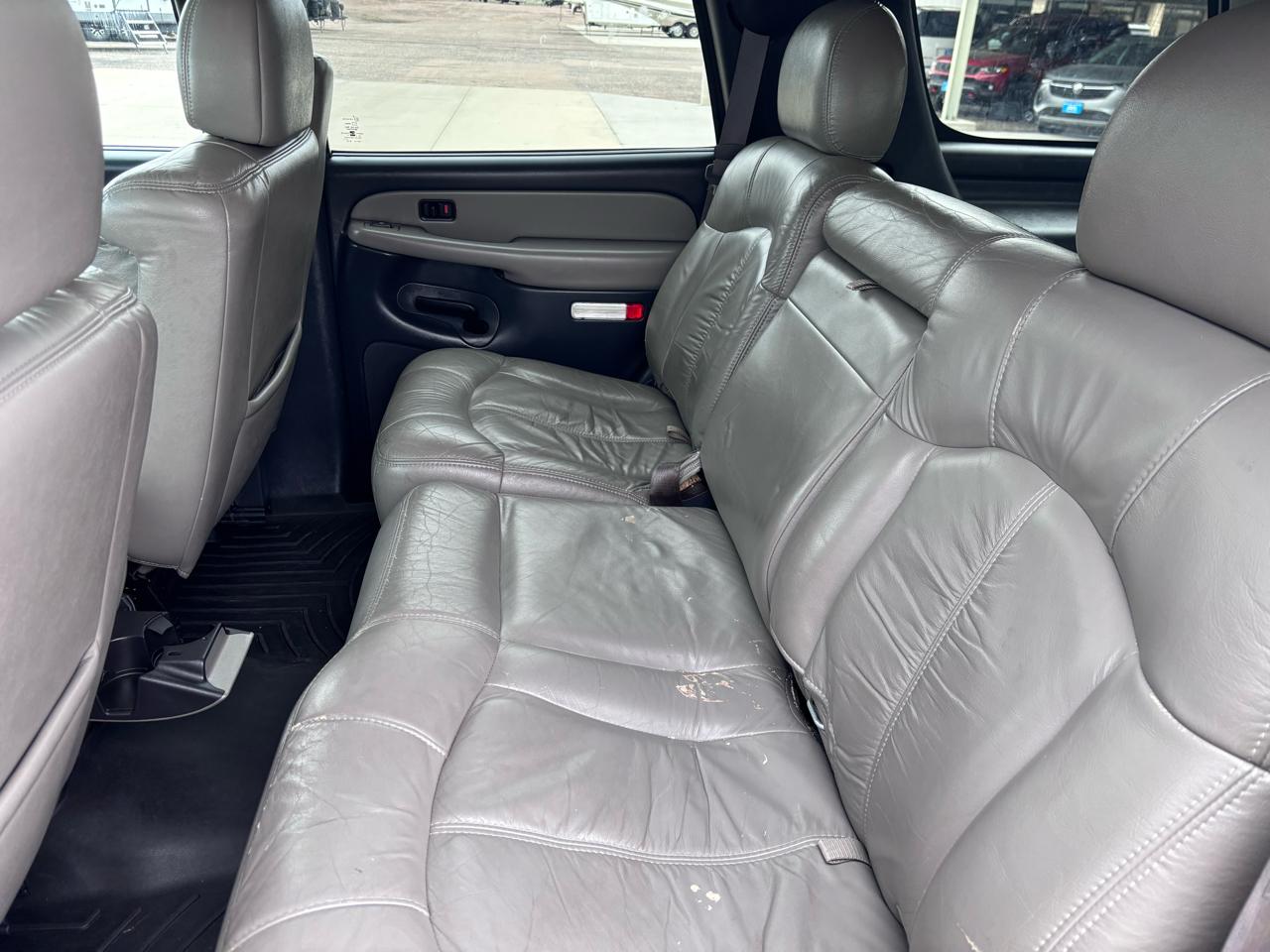 Chevrolet Tahoe 4dr 1500 LT 2002