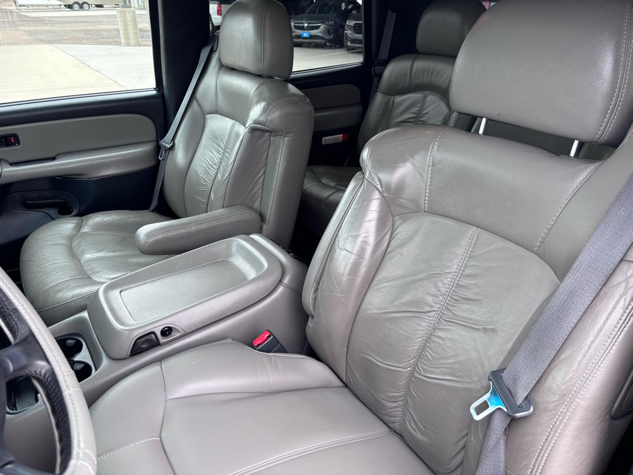 Chevrolet Tahoe 4dr 1500 LT 2002