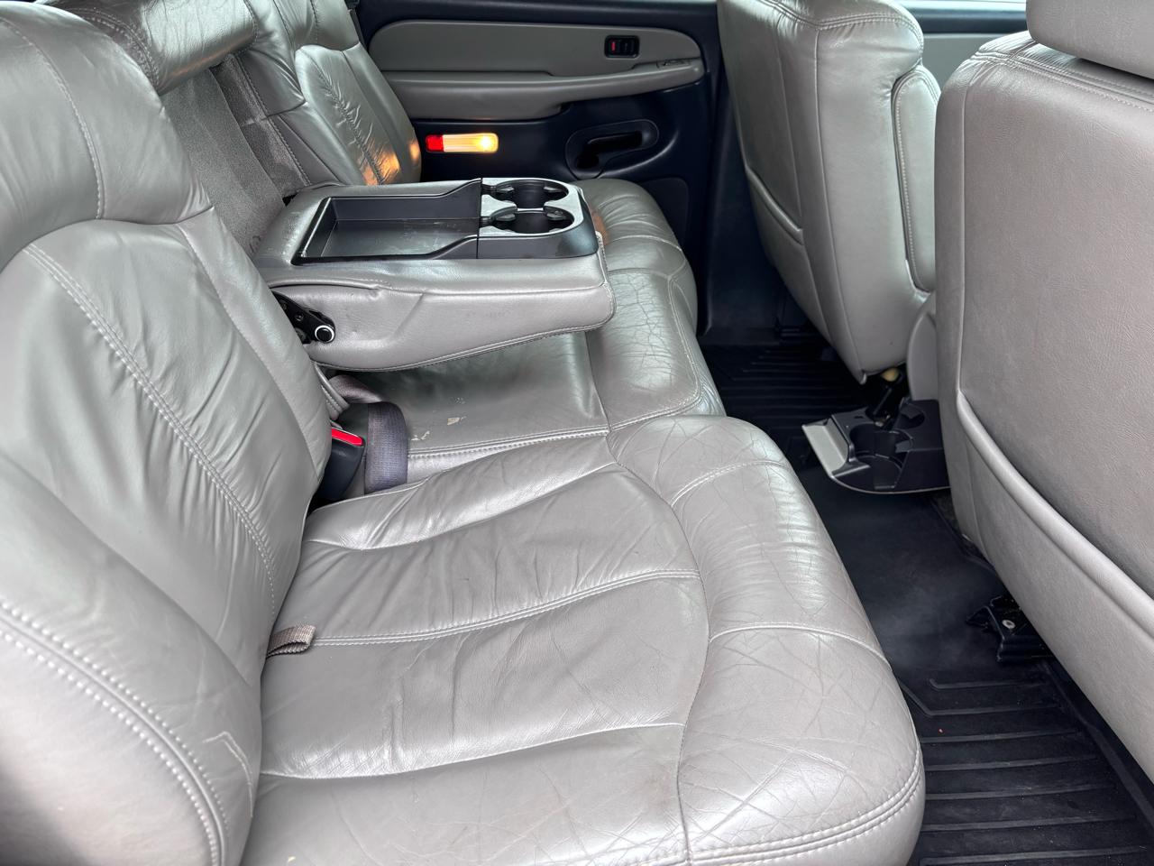 Chevrolet Tahoe 4dr 1500 LT 2002