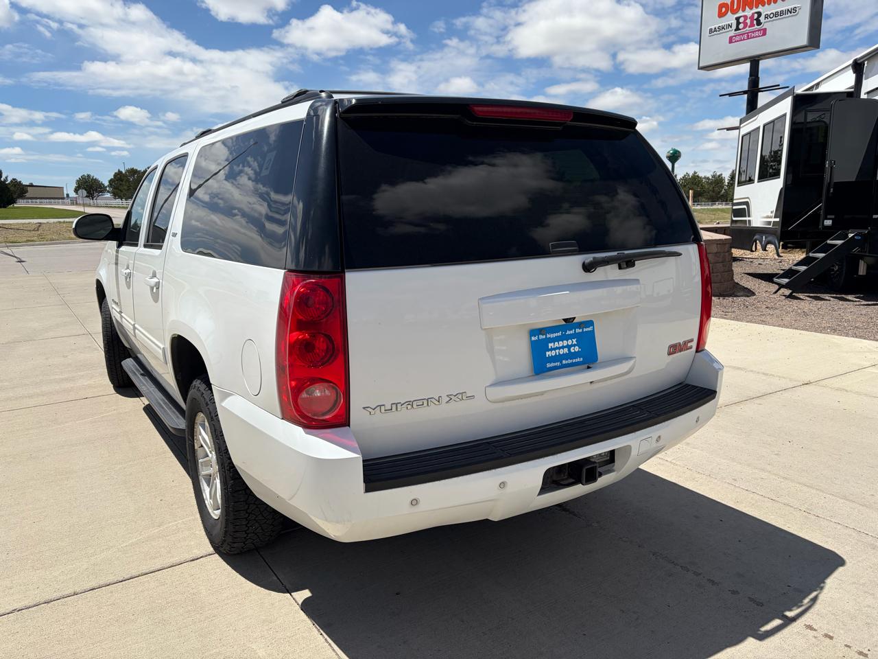 GMC Yukon XL 4WD 4dr 1500 SLT 2013
