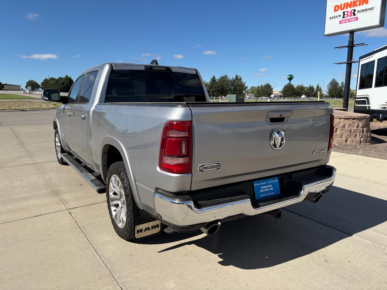 RAM 1500 Longhorn 4x4 Crew Cab 6'4" Box 2023