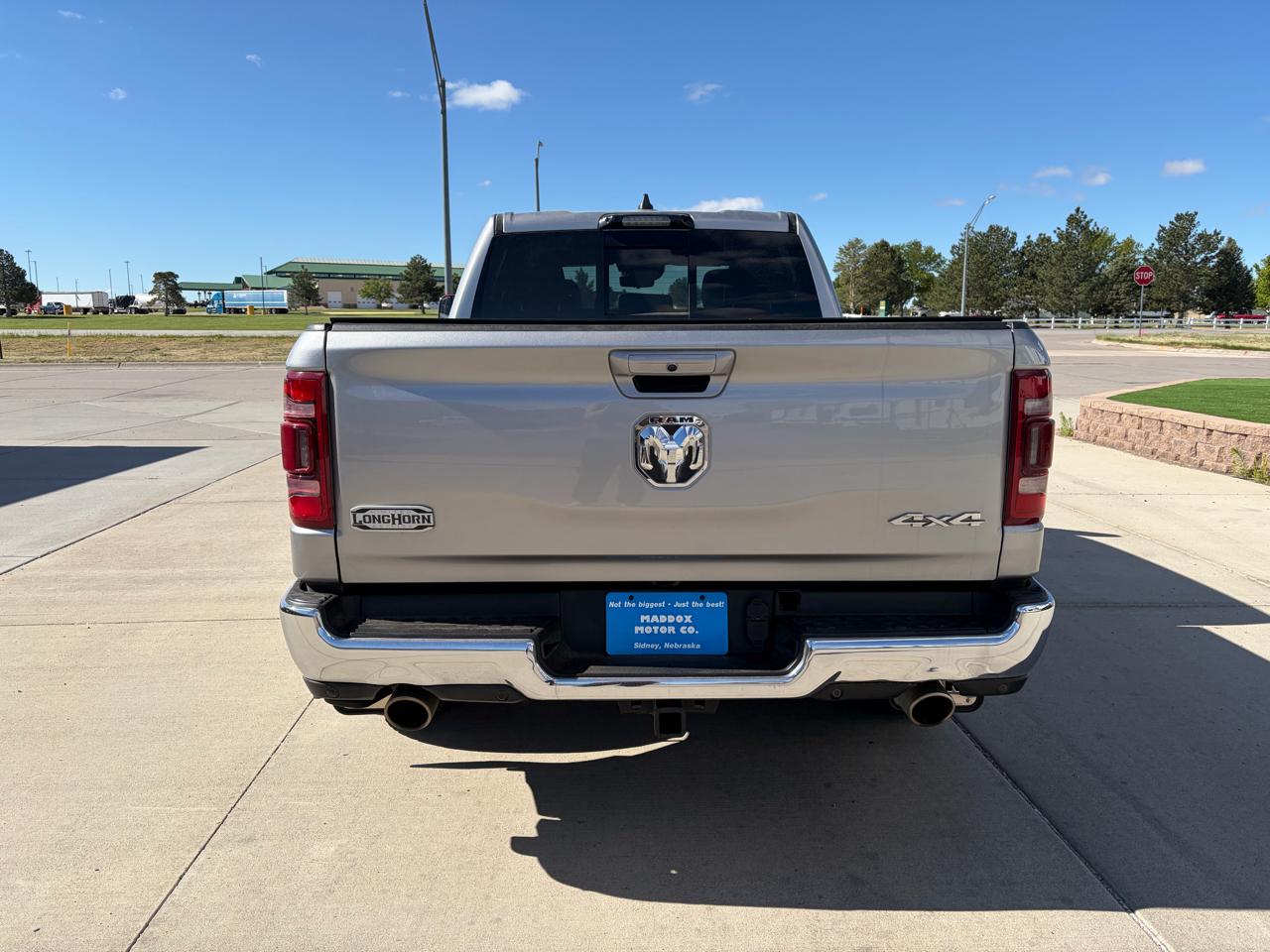 RAM 1500 Longhorn 4x4 Crew Cab 6'4" Box 2023