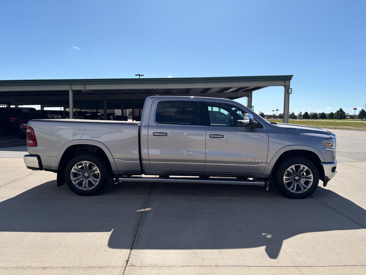 RAM 1500 Longhorn 4x4 Crew Cab 6'4" Box 2023