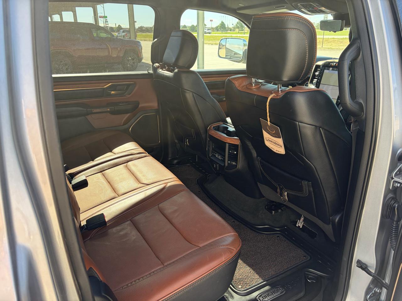 RAM 1500 Longhorn 4x4 Crew Cab 6'4" Box 2023