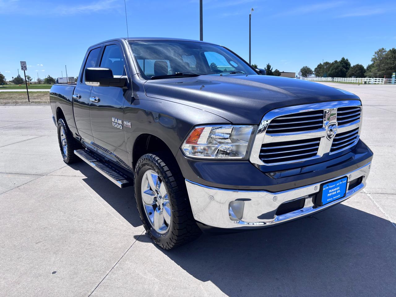 RAM 1500 Big Horn 4x4 Quad Cab 6'4" Box 2017