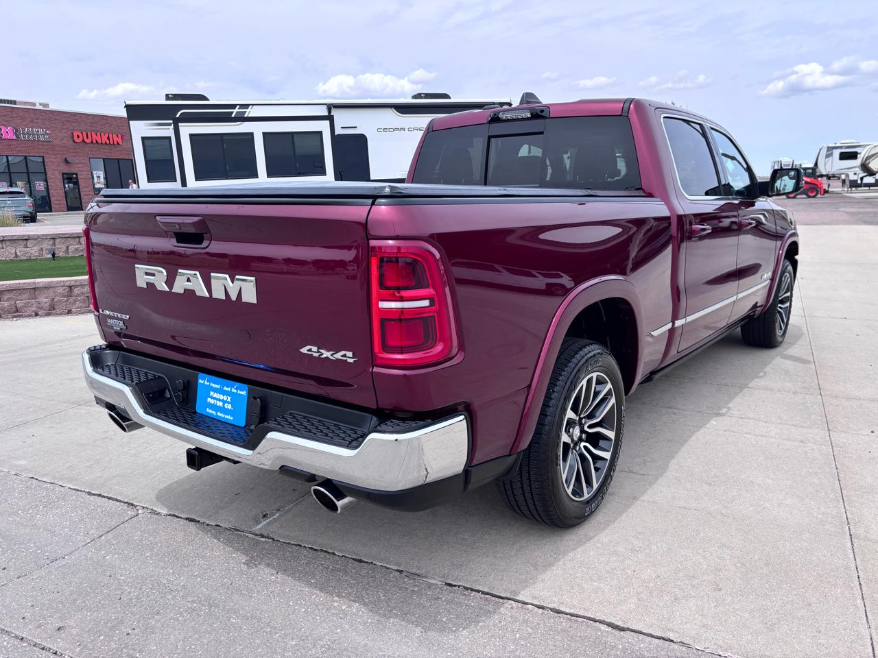 RAM 1500 Limited 4x4 Crew Cab 6'4" Box 2025