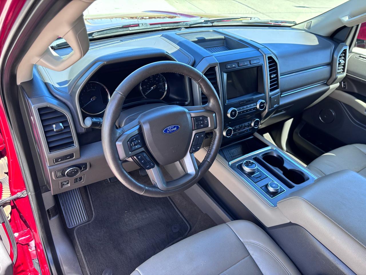 Ford Expedition XLT 4x4 2018