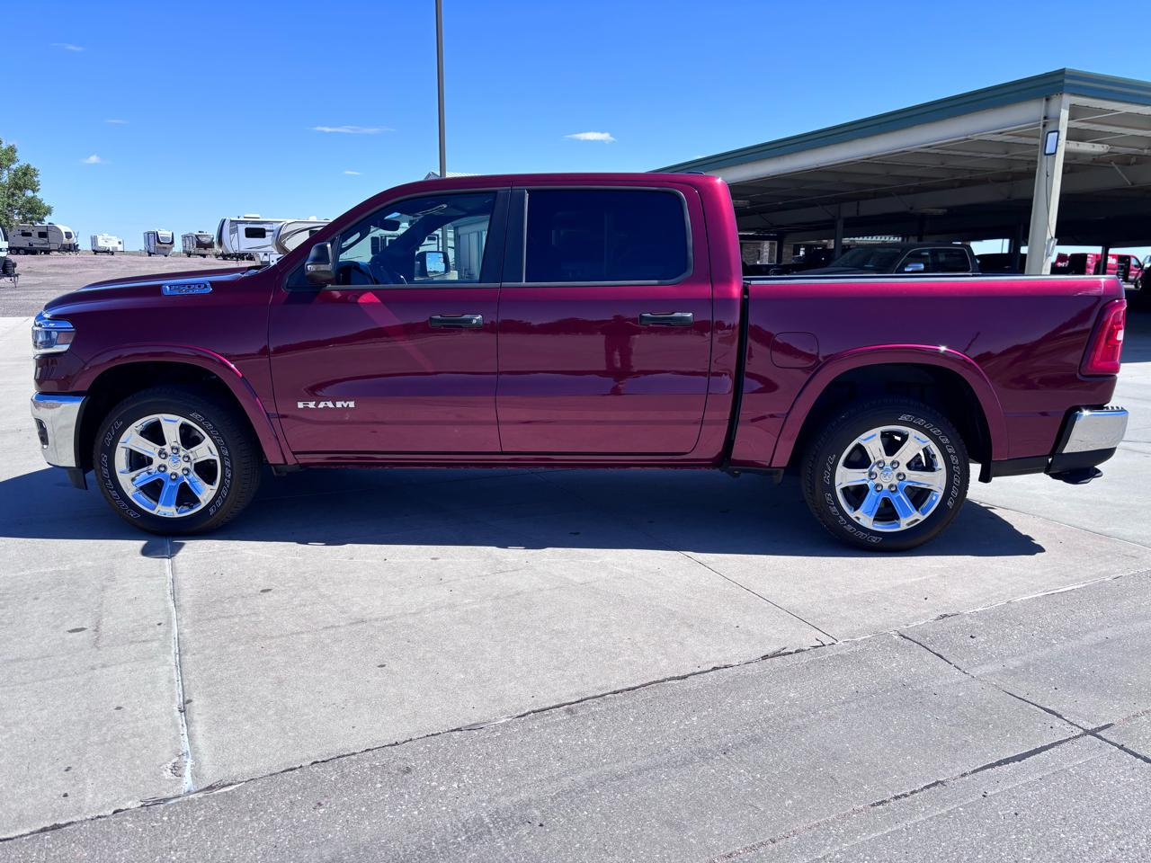 RAM 1500 Lone Star 4x4 Crew Cab 5'7" Box 2025