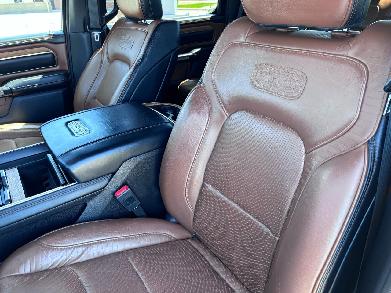 RAM 1500 Longhorn 4x4 Crew Cab 5'7" Box 2022