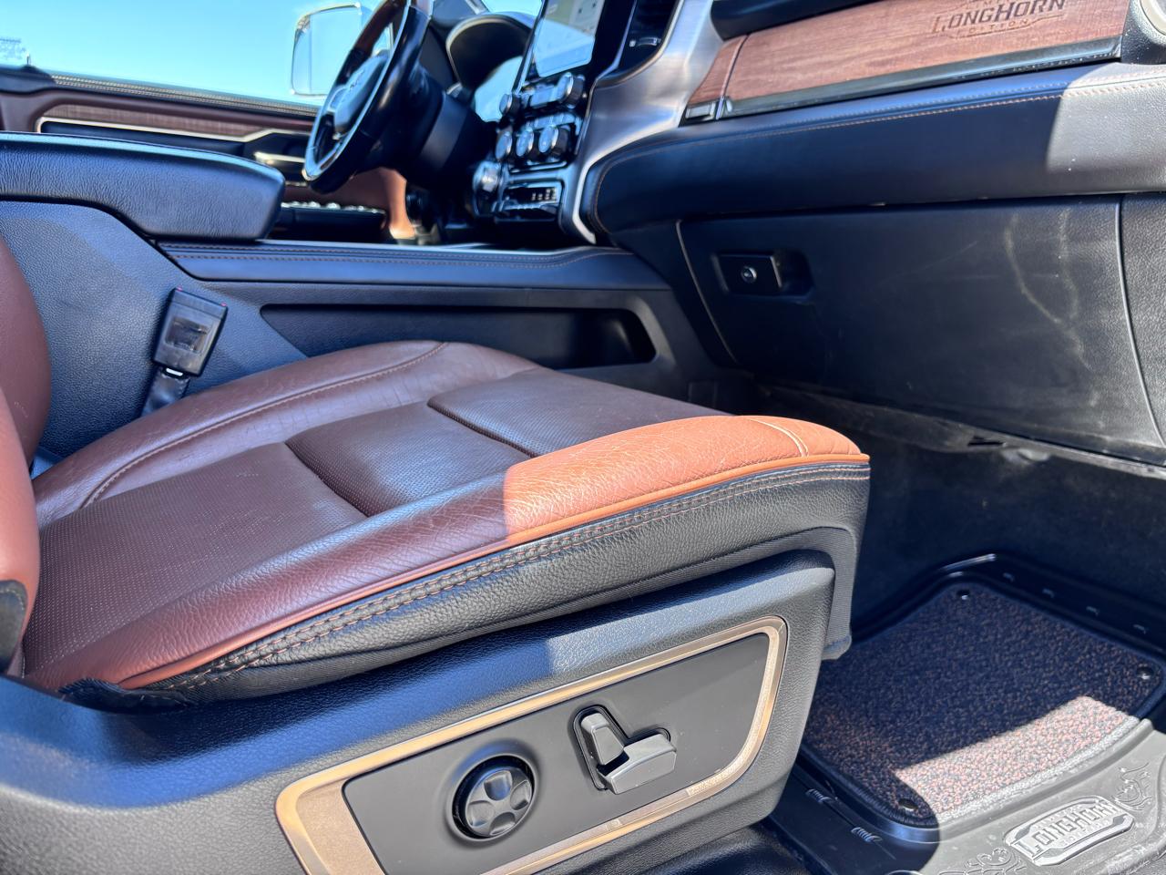 RAM 1500 Longhorn 4x4 Crew Cab 5'7" Box 2022
