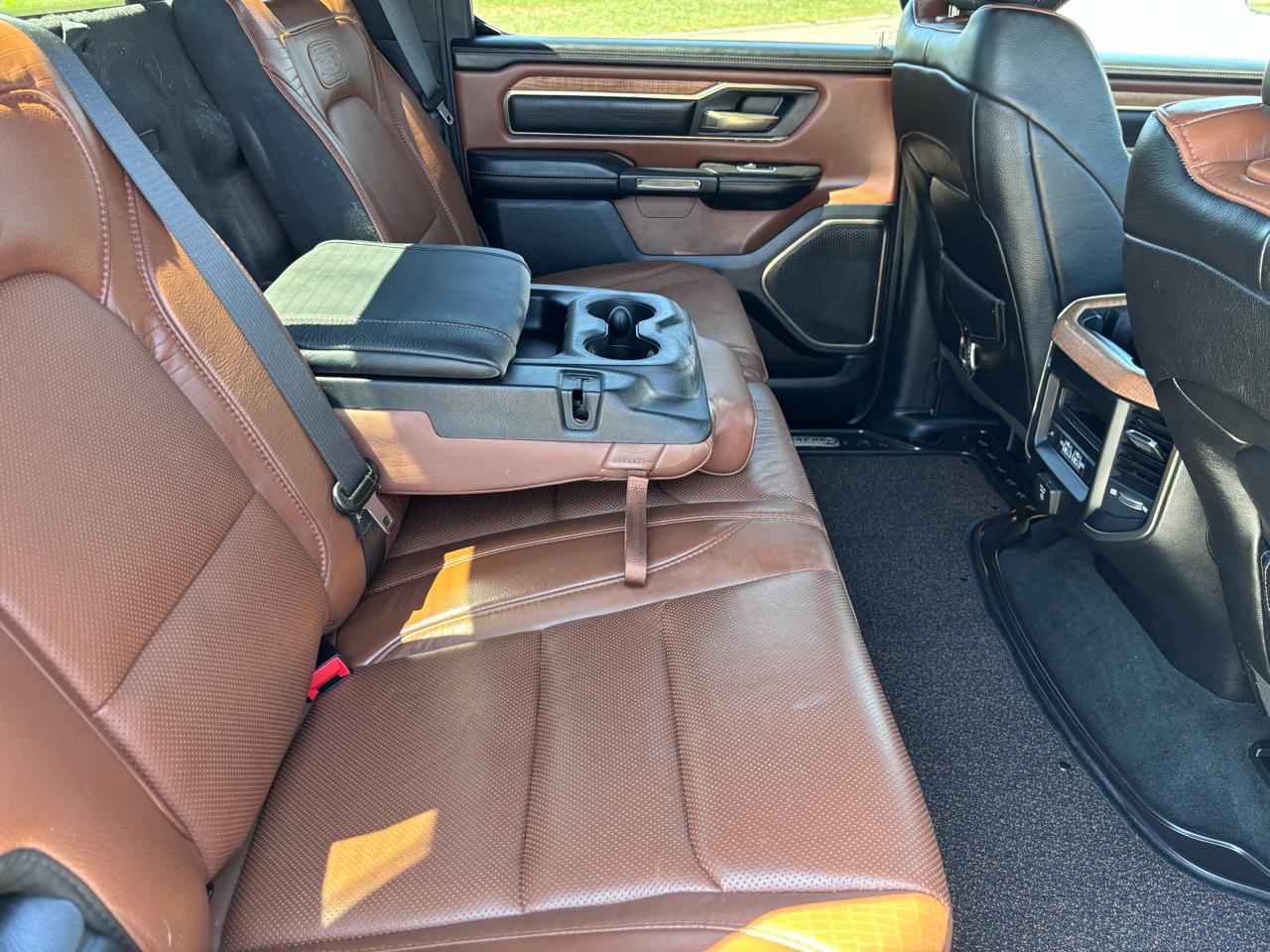 RAM 1500 Longhorn 4x4 Crew Cab 5'7" Box 2022