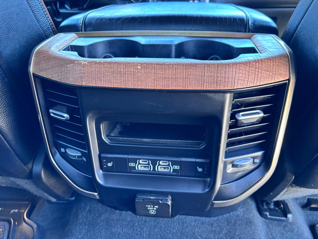 RAM 1500 Longhorn 4x4 Crew Cab 5'7" Box 2022