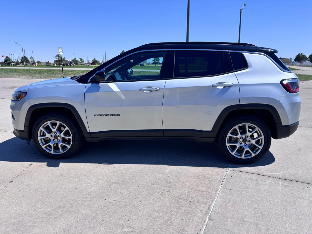Jeep Compass Limited 4x4 2025