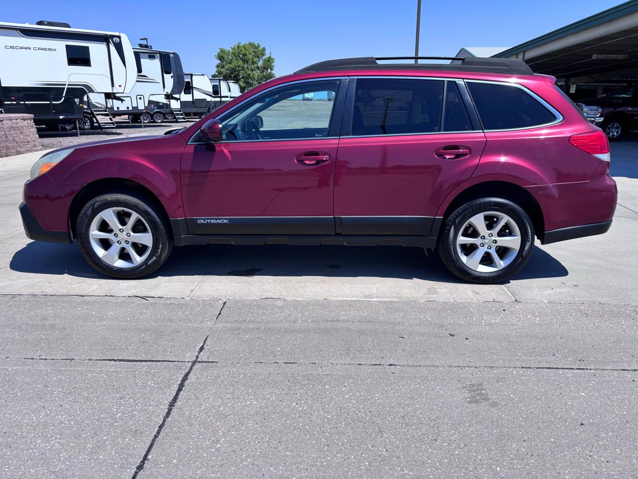 Subaru Outback 4dr Wgn H4 Auto 2.5i Limited 2013
