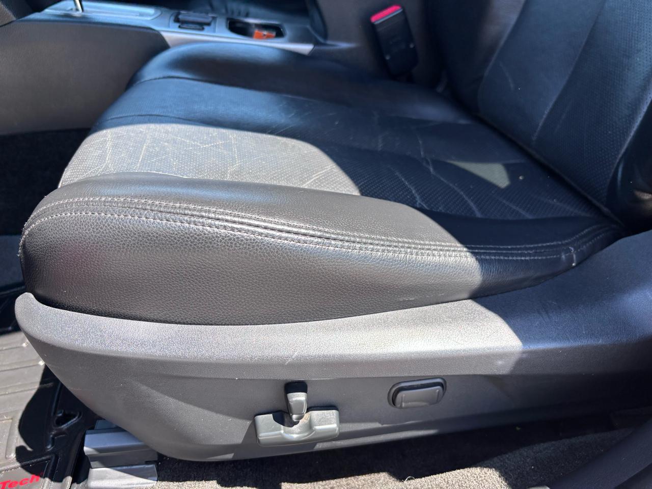 Subaru Outback 4dr Wgn H4 Auto 2.5i Limited 2013