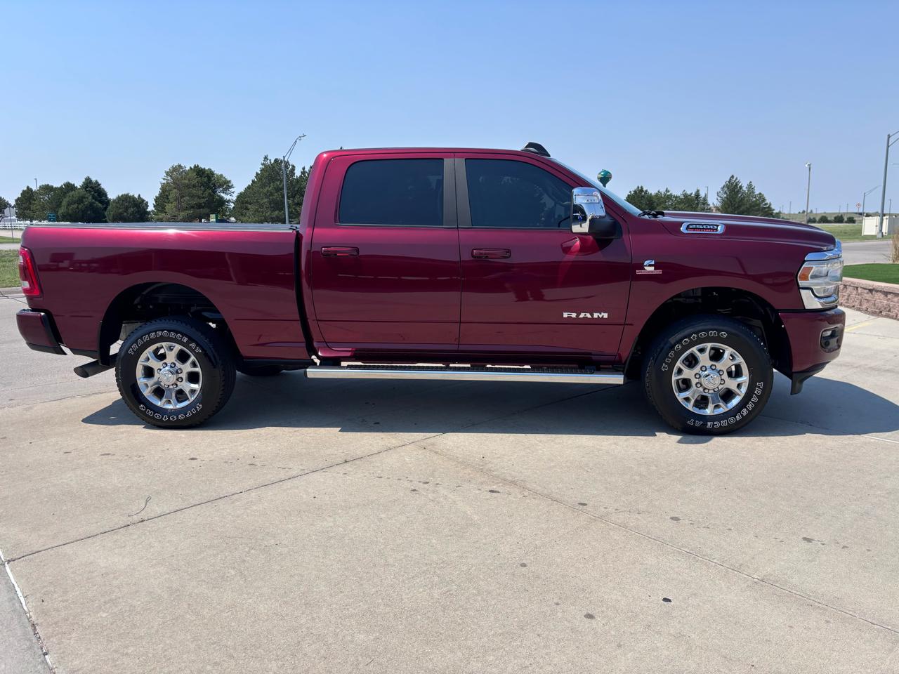 RAM 2500 Laramie 4x4 Crew Cab 6'4" Box 2023