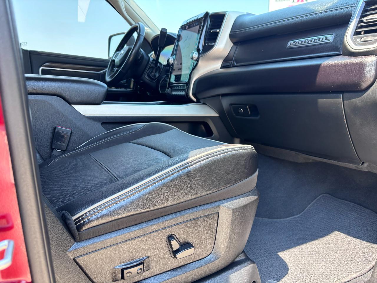 RAM 2500 Laramie 4x4 Crew Cab 6'4" Box 2023