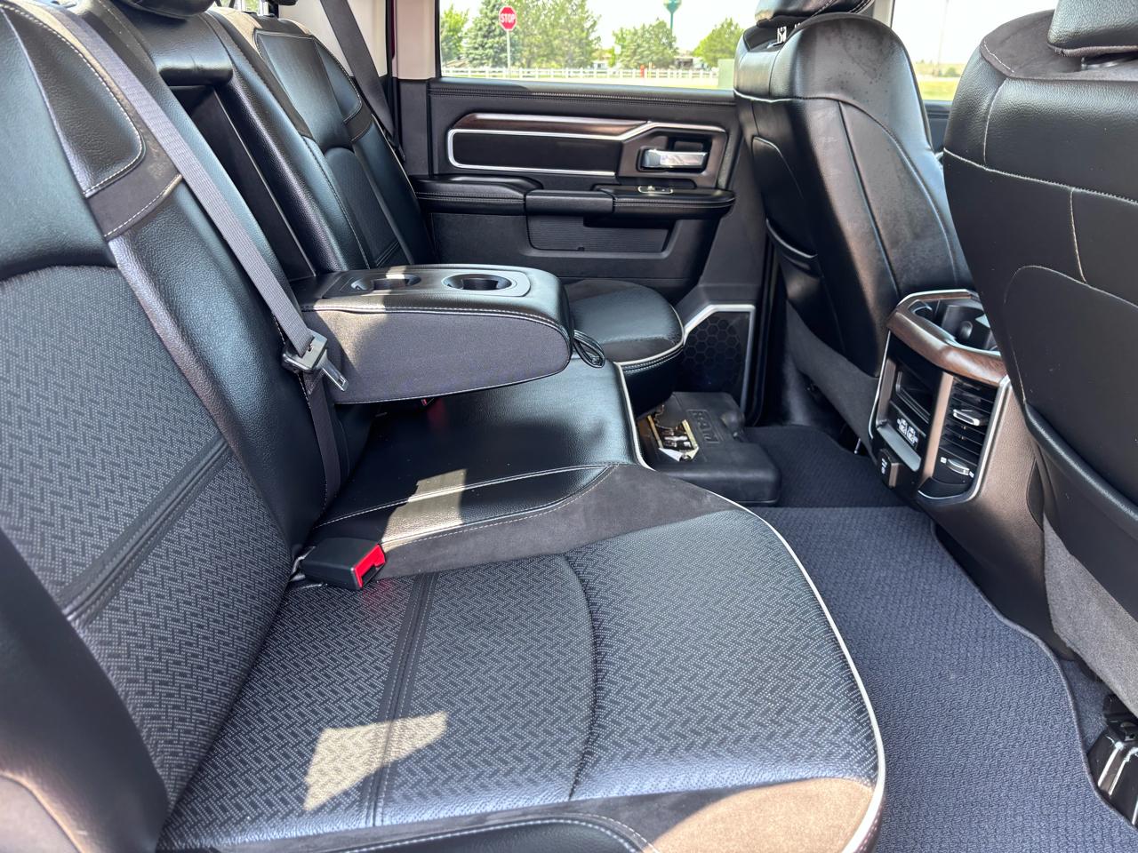 RAM 2500 Laramie 4x4 Crew Cab 6'4" Box 2023