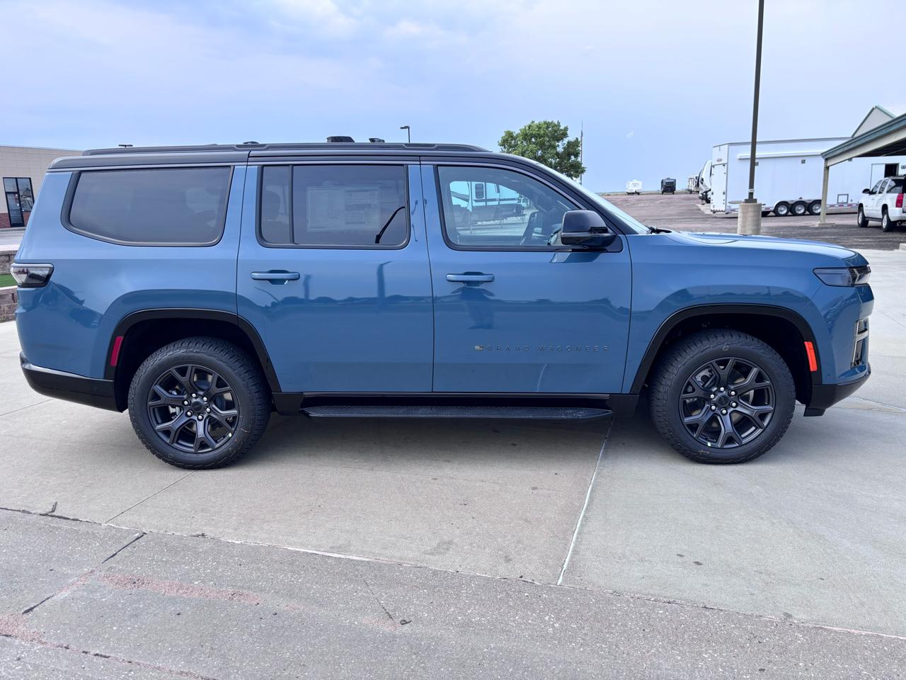 Jeep Grand Wagoneer Upland 4x4 2026