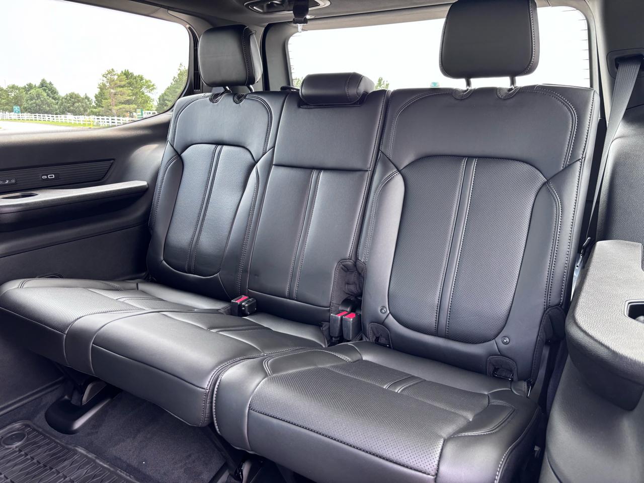 Jeep Grand Wagoneer Upland 4x4 2026
