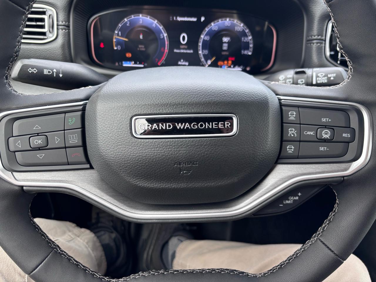 Jeep Grand Wagoneer Upland 4x4 2026