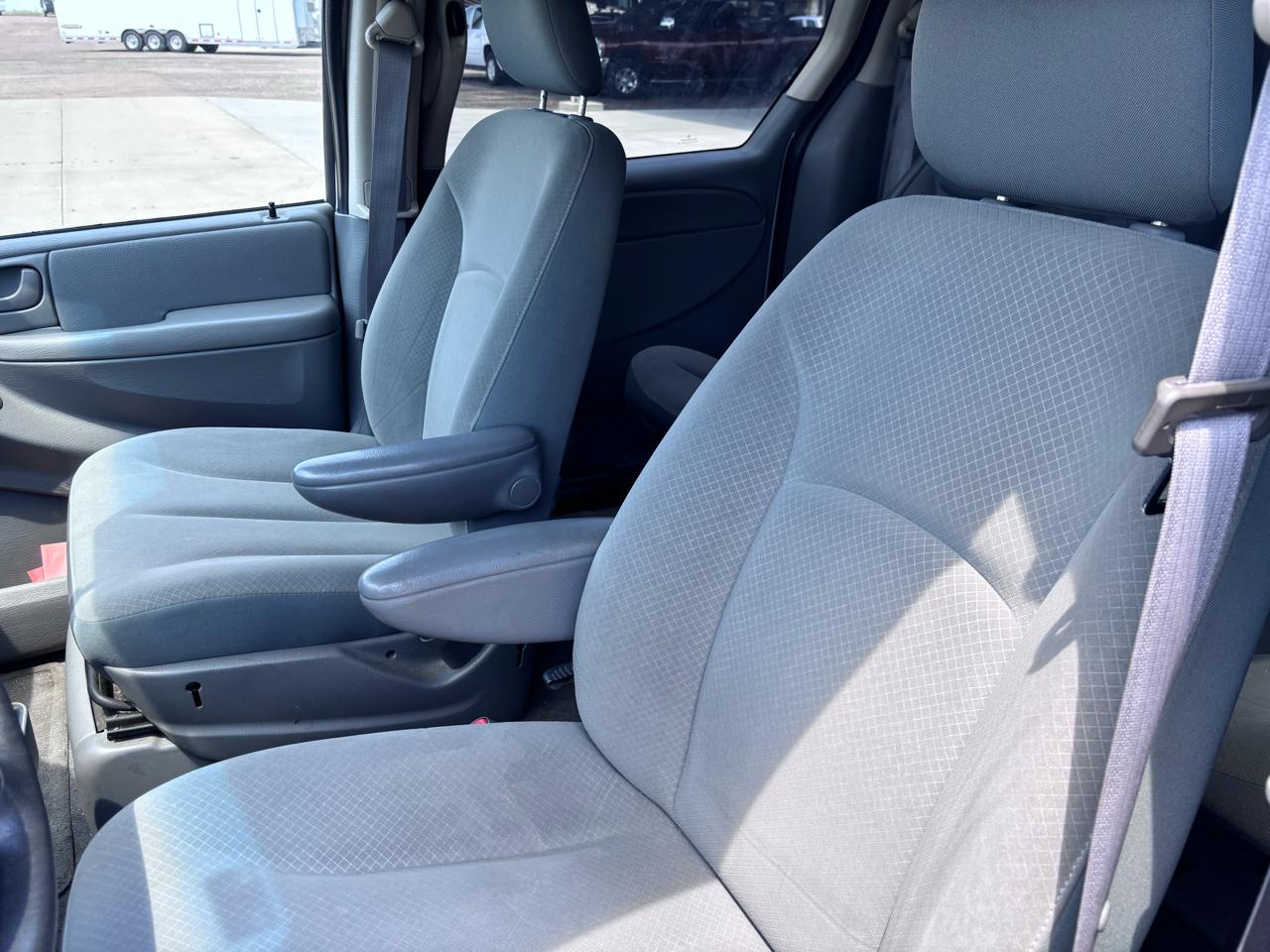 Chrysler Town & Country LWB 4dr Wgn LX 2007